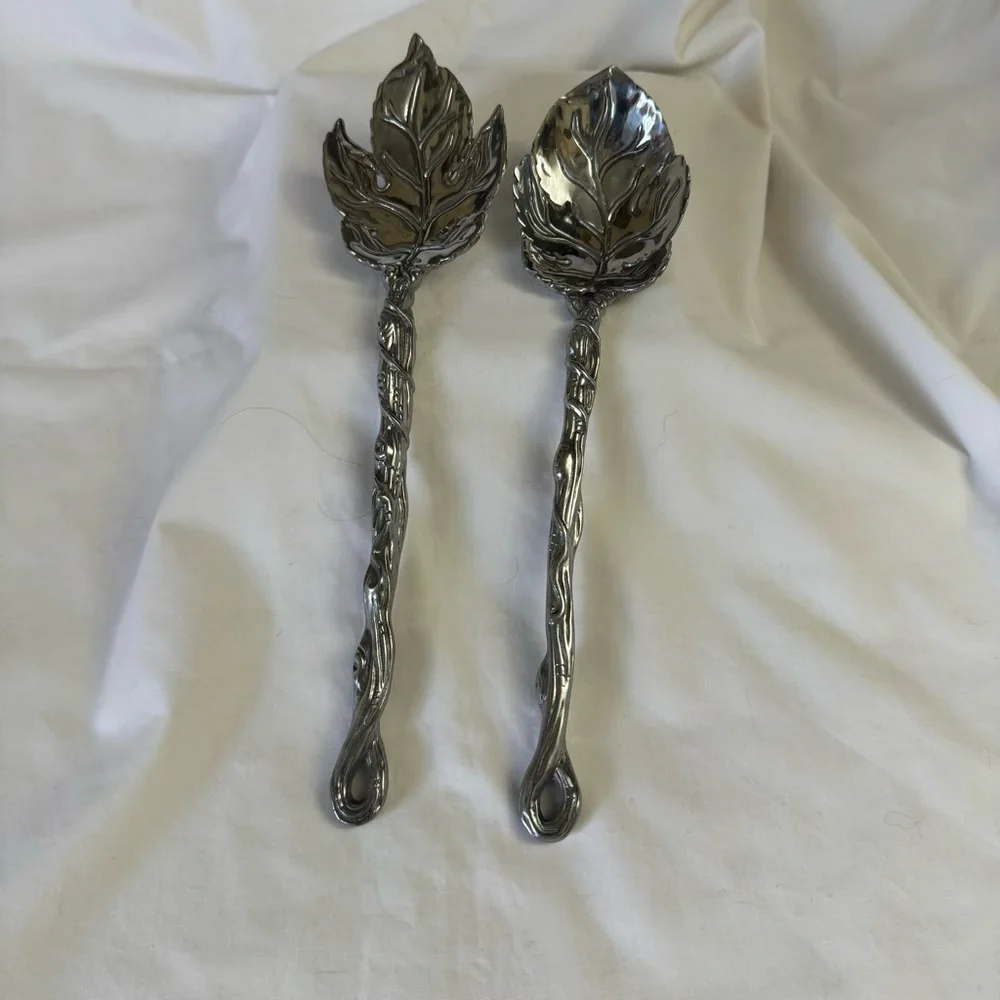 Grapevine Serving Set